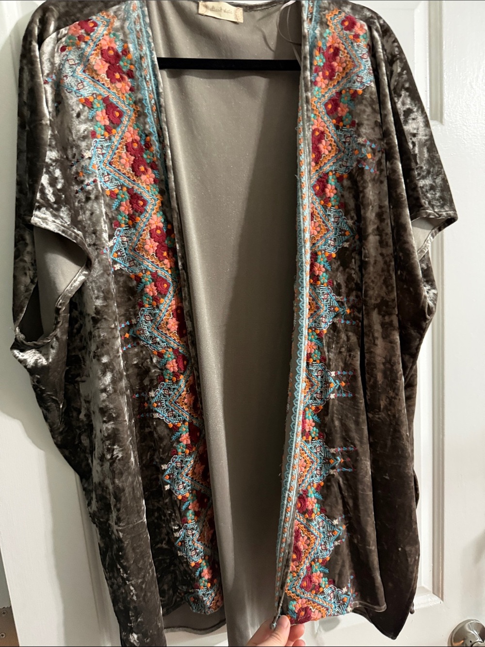 Altar'd State Gray Velvet Kimono with Multicolor Embroidered Trim